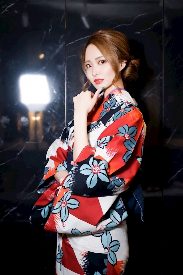 プロフィール写真3・愛沢 まこと｜