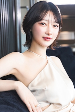 プロフィール写真12・あまの えま|BARCELONA 桃李・トウリ - すすきののニュークラブ(キャバクラ)