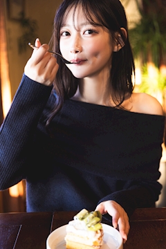 プロフィール写真15・あまの えま｜BARCELONA 桃李・トウリ - すすきのニュークラブ（キャバクラ）