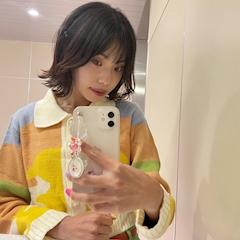 プロフィール写真5・まなみ｜GIRLS BAR LUCKY・ラッキー - 本八幡のガールズバー