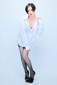 プロフィール写真4・二階堂 ひかる｜CLUB EVER. ・エヴァー - 国分町のキャバクラ