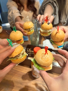 りん「🍔」