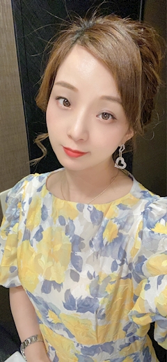 プロフィール写真1・夏｜Club 翠蓮・スイレン - ミナミのラウンジ/クラブ