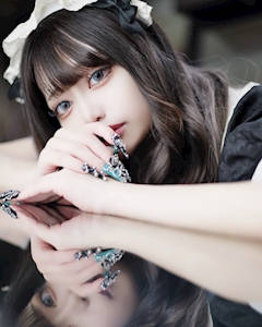 🥀 逆巻 ゆな 👿´-