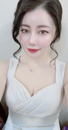 プロフィール写真8・💙🥹 れい🥹大曽根💙｜with・ウィズ - 名古屋 大曽根のキャバクラ