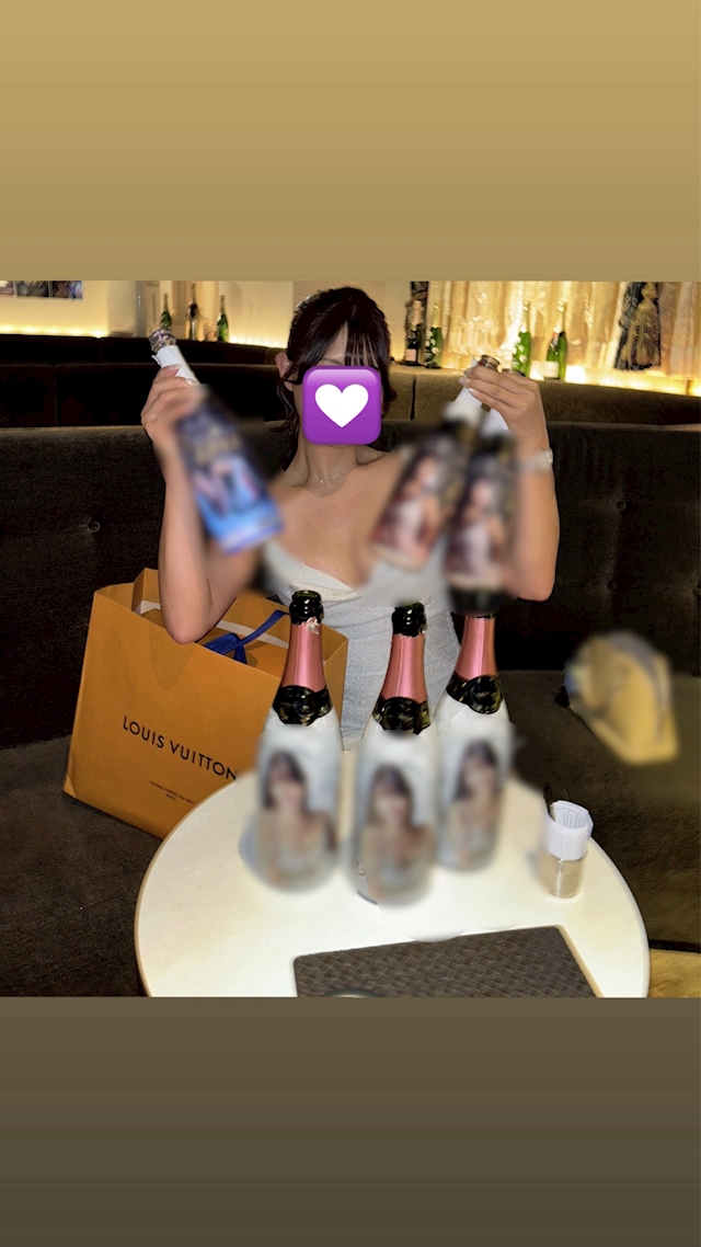 プロフィール写真2・成瀬まい｜刈谷 キャバクラ・ジニー