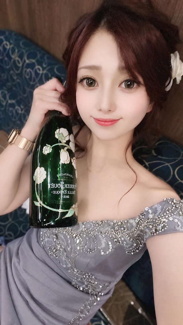 辻 紗穂