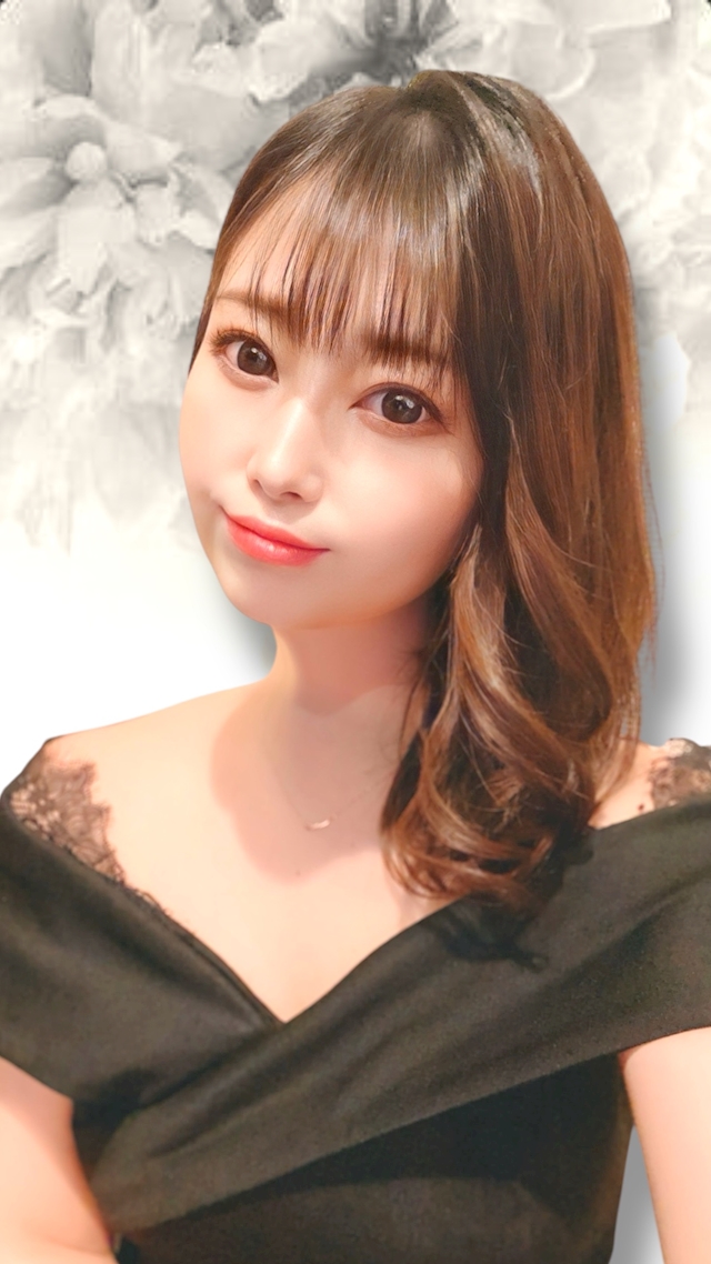 プロフィール写真2・辻　紗穂｜