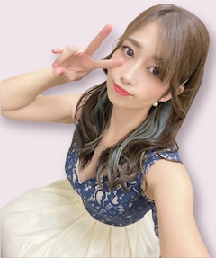 プロフィール写真18・辻 紗穂|Mrs.CAFE 光・ミセスカフェ ヒカリ - 名古屋 錦の熟女パブ/熟女キャバクラ