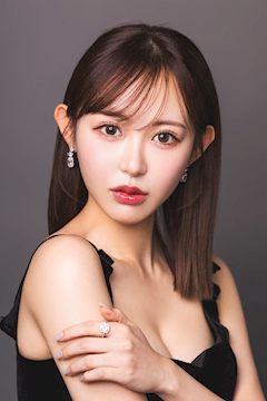 プロフィール写真4・市川 ひなた|BARCELONA 桃李・トウリ - すすきののニュークラブ(キャバクラ)