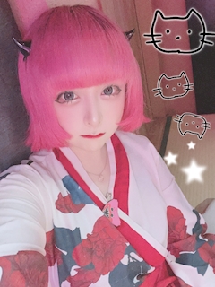 いちご「うまトマひさびさに食べた やはりうまトマはいついかなる時も美味いな」
