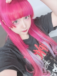 いちご「🩷0926浮遊」