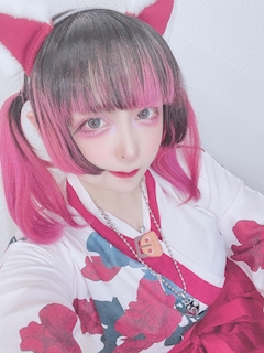 いちご「=͟͟͞͞💖ヽ( '-'ヽ)ｷｬｯﾁ」