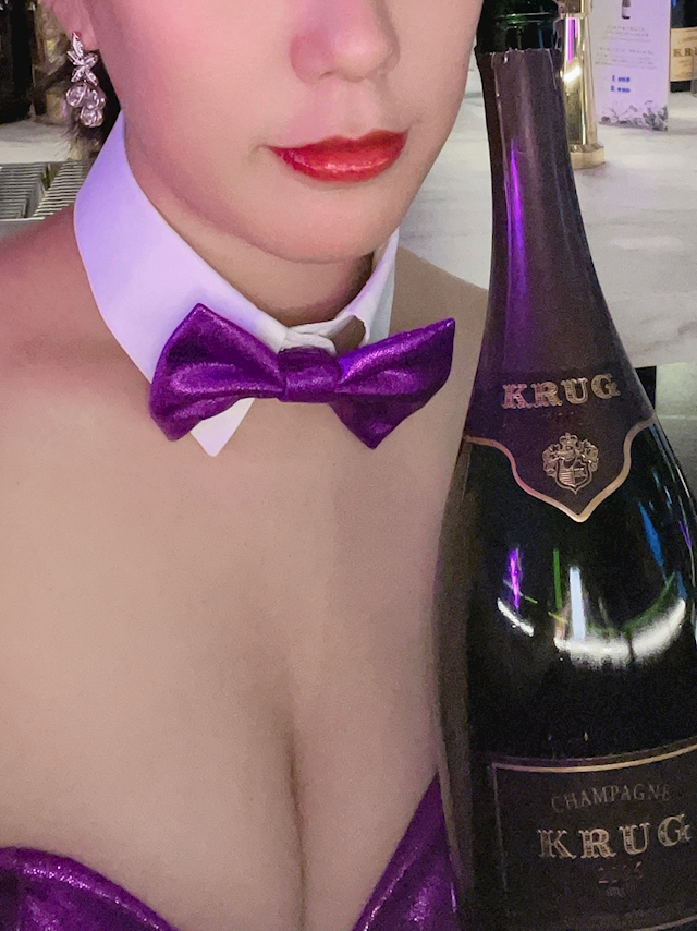 かな B4 神田店