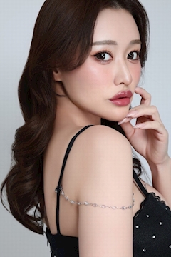 プロフィール写真4・はる｜CLUB WARP・ワープ - 名古屋 錦のキャバクラ