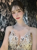 白咲まみ