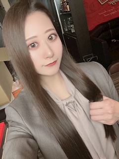 プロフィール写真3・りり💝TRANES(トラネス)|TRANES・トラネス - 名古屋 錦のガールズバー