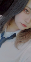しぃな
