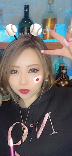 プロフィール写真3・えりか｜GIRLS BAR 9-NINE-・ナイン - 岐阜 柳ヶ瀬のガールズバー
