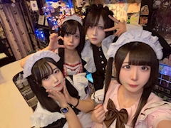 (՞　´ ᾥ`　՞)「朝まで営業中♪」