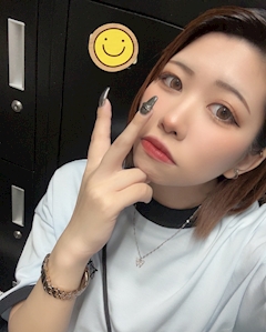 プロフィール写真8・💚ྀིかめ😳ZERO ONE|Girl's Bar ZERO ONE・ゼロワン - 曳舟のガールズバー