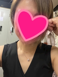 プロフィール写真12・高槻 かえで｜熟女キャバクラグロウ 浜松・ジュクジョキャバクラグロウハママツ - 浜松のキャバクラ