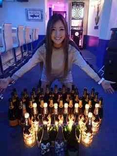 プロフィール写真1・よしな｜Girl's Bar Blue・ブルー - 歌舞伎町のガールズバー