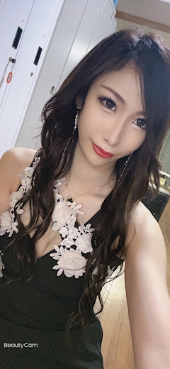 プロフィール写真4・愛瀬　咲｜L+・エルプラス - 名古屋 錦のキャバクラ
