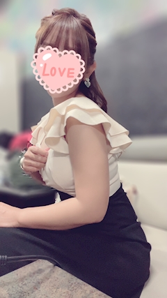 プロフィール写真4・♡もも♡｜mrs.J 金山・ミセスジェイ カナヤマ - 名古屋 金山の熟女パブ/熟女キャバクラ