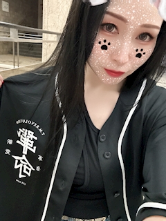 プロフィール写真5・成宮 楓|Mrs.CAFE~離宮~・ミセスカフェ リキュウ - 名古屋 錦の熟女パブ/熟女キャバクラ