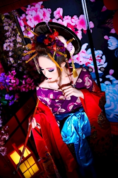 プロフィール写真12・成宮 楓|Mrs.CAFE~離宮~・ミセスカフェ リキュウ - 名古屋 錦の熟女パブ/熟女キャバクラ