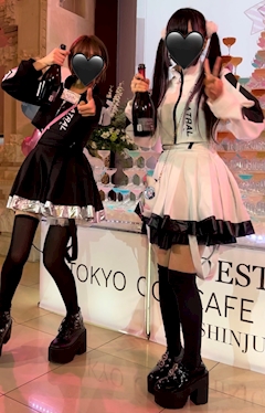 ぴよ「コンカフェフェスと変顔とお土産と🌚」