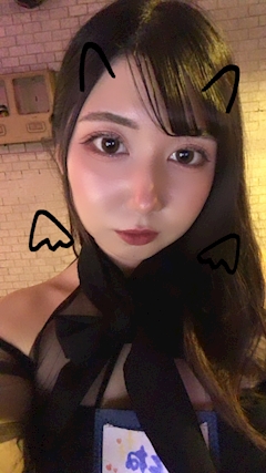 プロフィール写真5・ことね|BUZZ LIP・バズリップ - 豊田のガールズバー