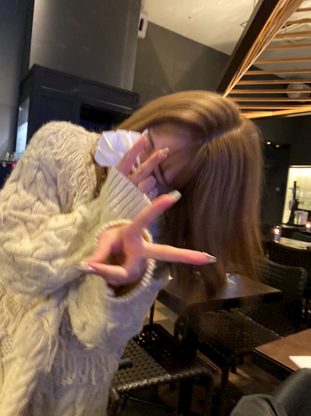 プロフィール写真6・レイ🍎【池袋ふくろう】｜池袋 ガールズバー・ふくろう