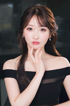 プロフィール写真8・紬 むぎ|BARCELONA P&J・ピーアンドジェイ - すすきののニュークラブ(キャバクラ)