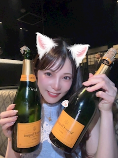 プロフィール写真6・愛華 もも｜楽GAKU 金山本店・ガク - 名古屋 金山の熟女パブ/熟女キャバクラ