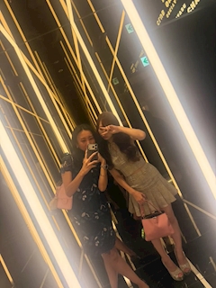 綾波　ロゼ🌹🍸「いよちゃんと💕」