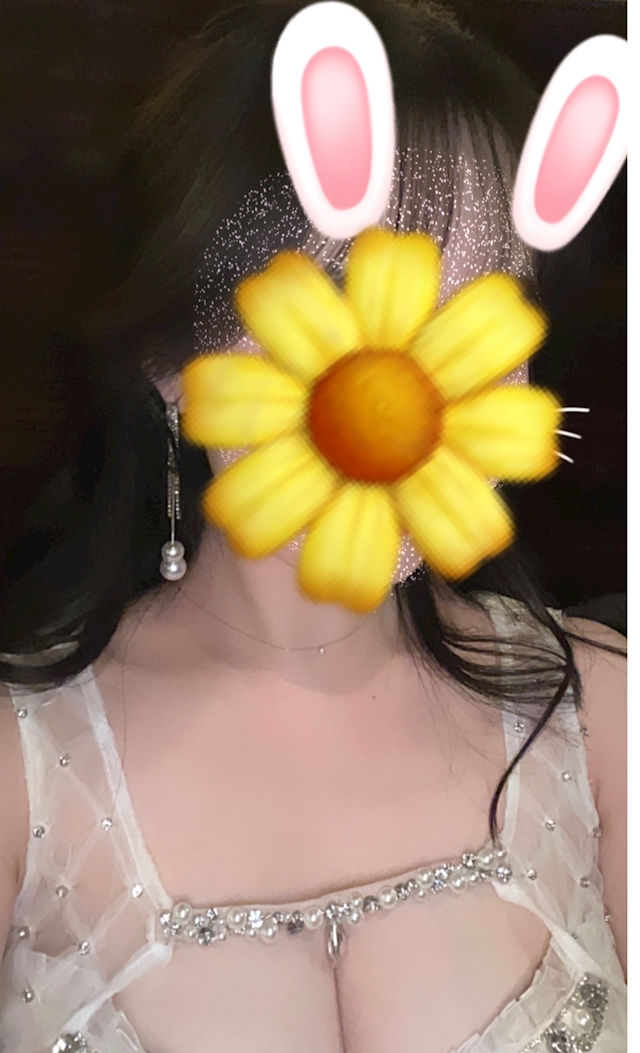 プロフィール写真2・🌼もか🌼｜金山 キャバクラ・ジニーカナヤマ