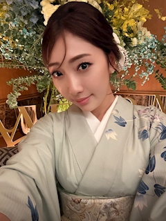 プロフィール写真3・香月 桃子|MELBA・メルバ - 北新地のスナック