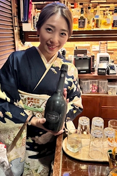 プロフィール写真7・香月 桃子|MELBA・メルバ - 北新地のスナック
