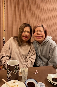 もも「出勤じょーほー」