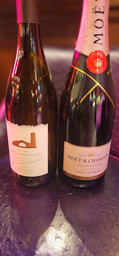 CHRISSIE「本日GOD【20:00】出勤❗」