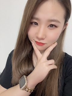 プロフィール写真3・みぃ🩵池袋北口リゾートセカンド2nd🏝️🎯｜Resort 2nd （リゾートセカンド）GIRLS DARTS BAR - 池袋西口のガールズバー