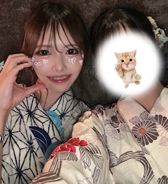 🐰Cameliaバニーブログ🐰「🤳🏻🤍」