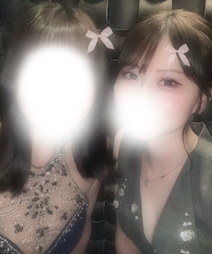 🐰Cameliaバニーブログ🐰「🤳🏻🤍」