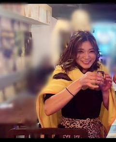 プロフィール写真1・亜希菜｜ちゃちゃ - 川崎駅前のパブ/スナック