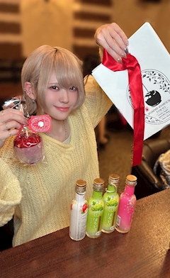 眠李あや「もうこないからねーって言いながらまたすぐ来てくれるヒトってなんだか愛らしいですね🐣‪」