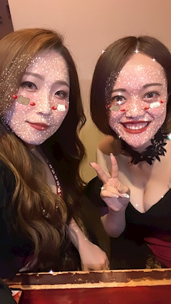 みちか「🤍🤍✨」