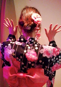 プロフィール写真2・みほ｜微熟女&妹BAR シスターズ - お初天神のガールズバー