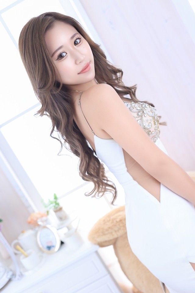 プロフィール写真3・滝口　れいか｜刈谷 キャバクラ・ヴェイロン